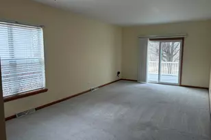 272 Rodeo Dr, Grayslake, IL 60030 - Photo 3