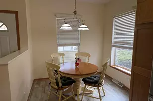 272 Rodeo Dr, Grayslake, IL 60030 - Photo 7