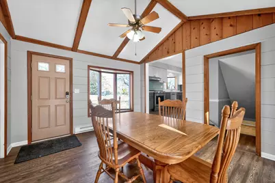 720 E Harrison Avenue, Wheaton, IL 60187 - Photo 15