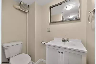 720 E Harrison Avenue, Wheaton, IL 60187 - Photo 21