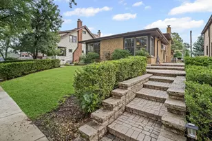 421 N Elm St, Itasca, IL 60143 - Photo 1