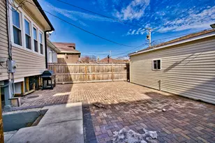 7753 S Honore St, Chicago, IL 60620 - Photo 57