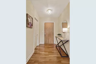 3525 S Cass Court #515, Oak Brook, IL 60523 - Photo 5