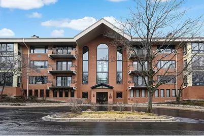 3525 S Cass Court #515, Oak Brook, IL 60523 - Photo 1