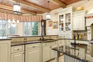 1317 Fox Glen Dr, Saint Charles, IL 60174 - Photo 17