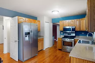 [Address not provided], Oswego, IL 60543 - Photo 9