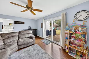 3728 Pebble Creek, McHenry, IL 60050 - Photo 11