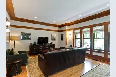 1201 E 56th Street, Chicago, IL 60637 - Photo 7