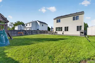 811 Mission Blvd, Joliet, IL 60436 - Photo 23
