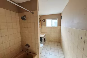 331 Gentry St, Park Forest, IL 60466 - Photo 9