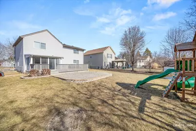 1221 Longford Circle, Elgin, IL 60120 - Photo 25