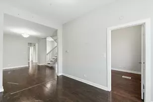 4140 N Western Ave, Chicago, IL 60618 - Photo 7