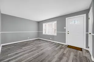 911 E 76th St, Chicago, IL 60619 - Photo 13