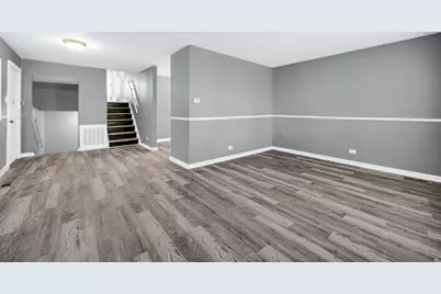 911 E 76th Street, Chicago, IL 60619 - Photo 9