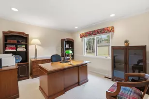 1071 Mt Vernon Ave, Lake Forest, IL 60045 - Photo 11