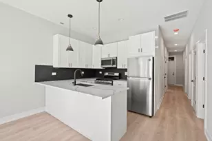 2540 W Cortez St, Chicago, IL 60622 - Photo 3