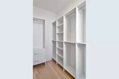 4938 W Medill Avenue, Chicago, IL 60639 - Photo 9