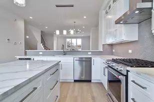 4938 W Medill Ave, Chicago, IL 60639 - Photo 3