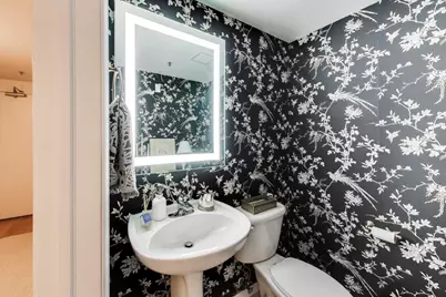 4848 N Sheridan Road #203, Chicago, IL 60640 - Photo 15