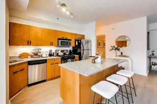 4848 N Sheridan Rd, Chicago, IL 60640 - Photo 9