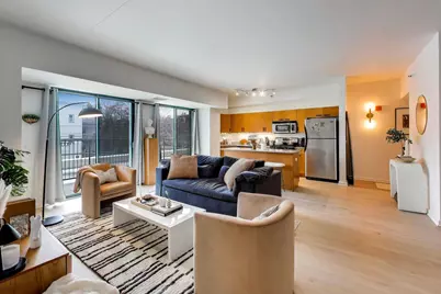 4848 N Sheridan Road #203, Chicago, IL 60640 - Photo 3