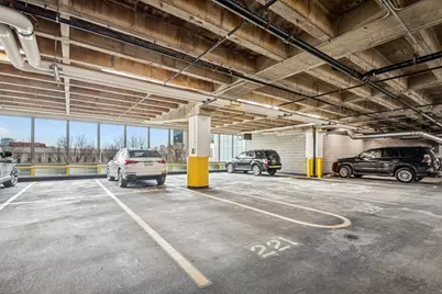 500 W Superior Street #1513, Chicago, IL 60654 - Photo 21