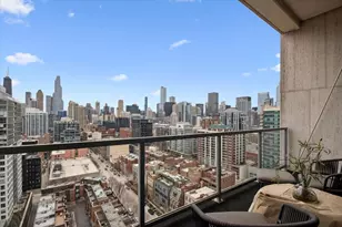 500 W Superior St, Chicago, IL 60654 - Photo 11