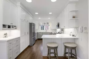 1115 Golfview Ln, Glenview, IL 60025 - Photo 17