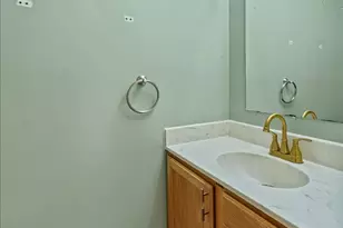 31 W Harrison Rd, Lombard, IL 60148 - Photo 13