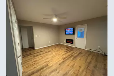 423 Harmony Drive, North Aurora, IL 60542 - Photo 5