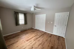 423 Harmony Dr, North Aurora, IL 60542 - Photo 15