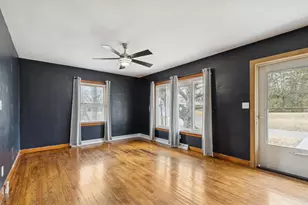 2047 32nd St, Rock Island, IL 61201 - Photo 7