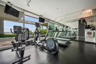 9655 Woods Dr, Skokie, IL 60077 - Photo 19