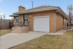 5840 N Kimball Ave, Chicago, IL 60659 - Photo 1