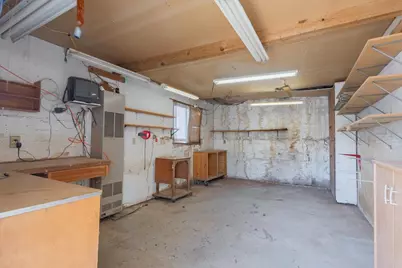 321 E 2nd Street, El Paso, IL 61738 - Photo 31