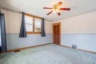 321 E 2nd St, El Paso, IL 61738 - Photo 9