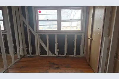 19011 Loretto Lane, Country Club Hills, IL 60478 - Photo 13