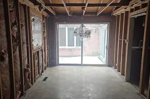 19011 Loretto Ln, Country Club Hills, IL 60478 - Photo 9