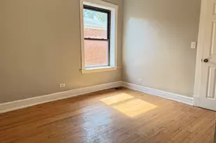 8411 S Elizabeth St, Chicago, IL 60620 - Photo 13