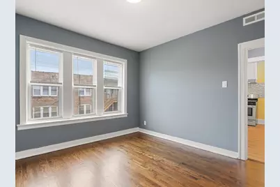 7649 S Yates Boulevard #3, Chicago, IL 60649 - Photo 9