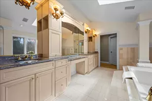 1315 Abington Cambs Dr, Lake Forest, IL 60045 - Photo 25