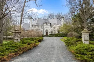 1315 Abington Cambs Dr, Lake Forest, IL 60045 - Photo 1