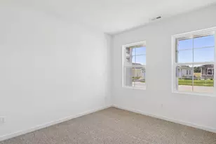 6302 Redwood Trl, Wonder Lake, IL 60097 - Photo 11