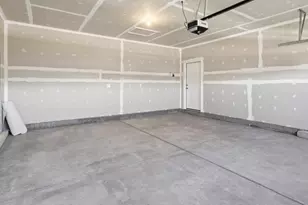 6302 Redwood Trl, Wonder Lake, IL 60097 - Photo 29