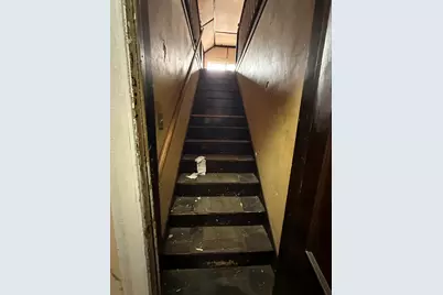 8239 S Kenwood Avenue, Chicago, IL 60619 - Photo 7