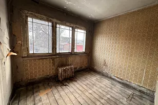 8239 S Kenwood Ave, Chicago, IL 60619 - Photo 13