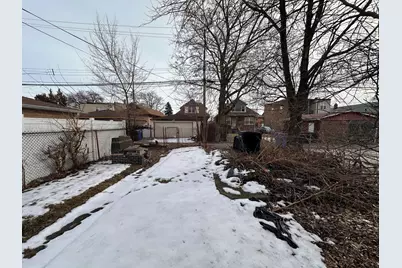 8239 S Kenwood Avenue, Chicago, IL 60619 - Photo 31