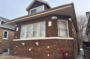 8239 S Kenwood Ave, Chicago, IL 60619 - Photo 3