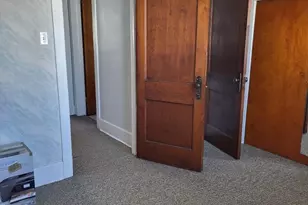 7710 W 66th St, Bedford Park, IL 60501 - Photo 11