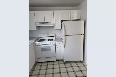 [Address not provided], Bedford Park, IL 60501 - Photo 5